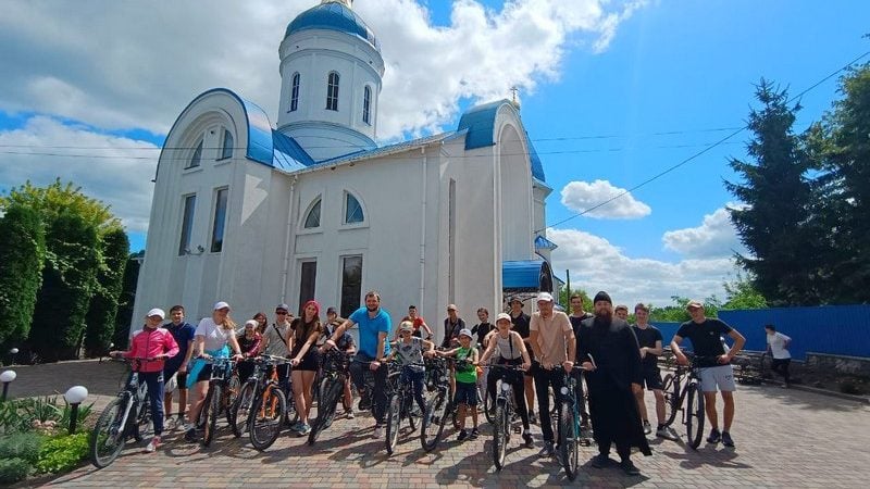 МОЛОДІЖНА ВЕЛОПРОГУЛЯНКА